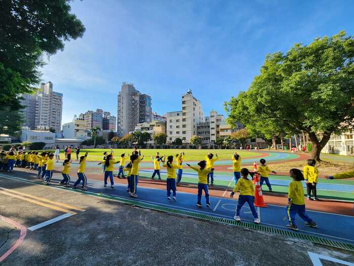 113班際體育競賽-一年級折返跑