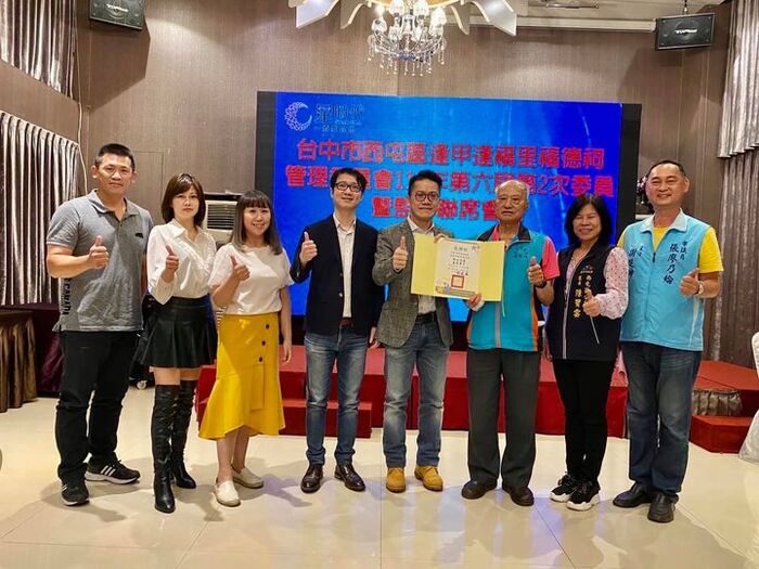 謝謝逢甲逢福里福德祠廖繼順主委與委員會通過補助上石國小五六年級班級置物櫃