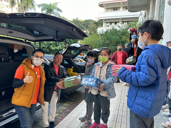 實踐上石兒童公益家重要的日子