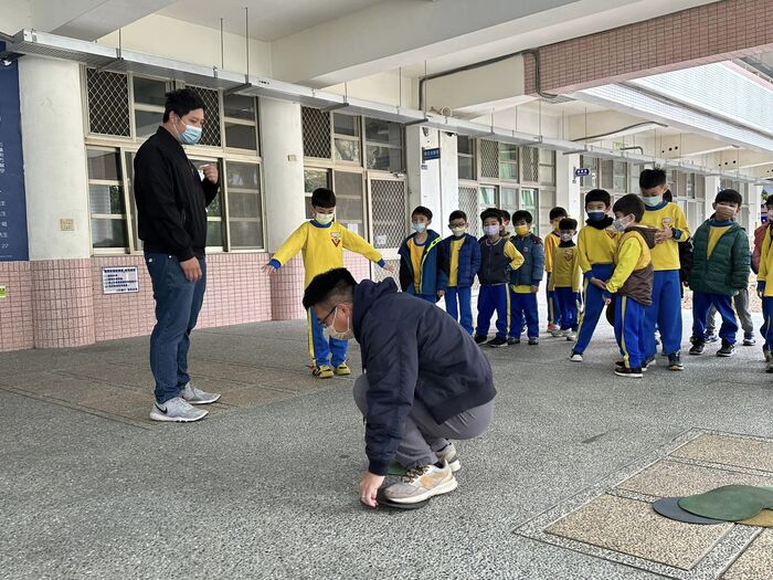 Stepping Stone #雙語體育