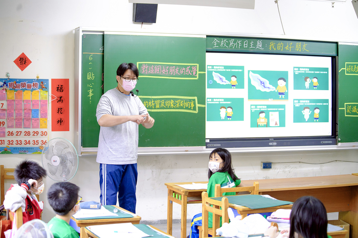 全校寫作日十年有成，爬格子第20期