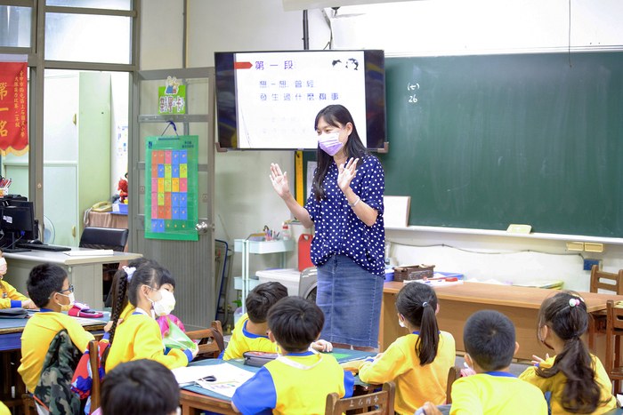 全校寫作日十年有成，爬格子第20期