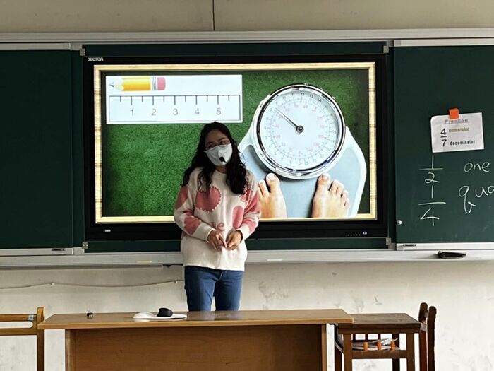 雙語課程地圖穩健成長~依婷老師雙語數學課
