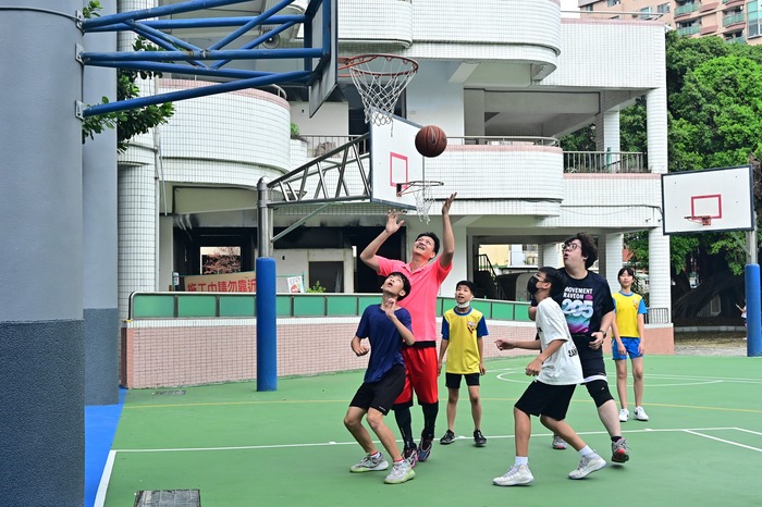 西瓜盃親師生籃球賽是我們的傳統