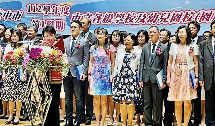 恭賀益嘉校長連任