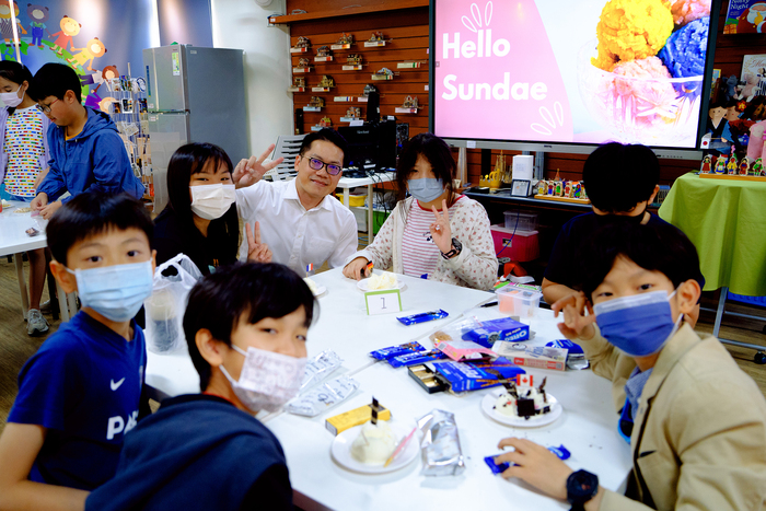 雙語教學活動－冰淇淋聖代創意裝飾 Hello Sundae